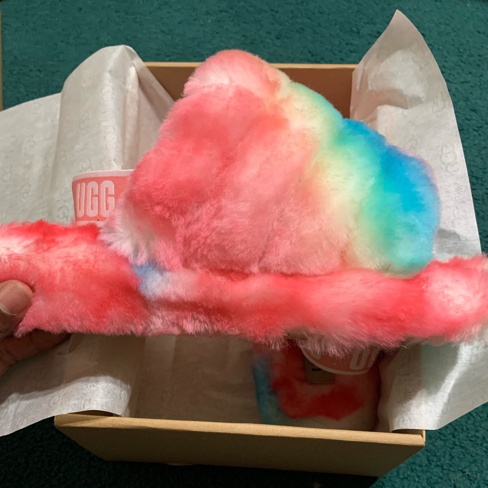 Ugg Fluff Yeah Slides